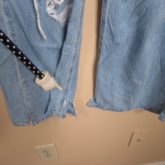 American Eagle High Rise Wide Leg Jeans in Light Wash Denim Size 2 - Picture 5 of 12